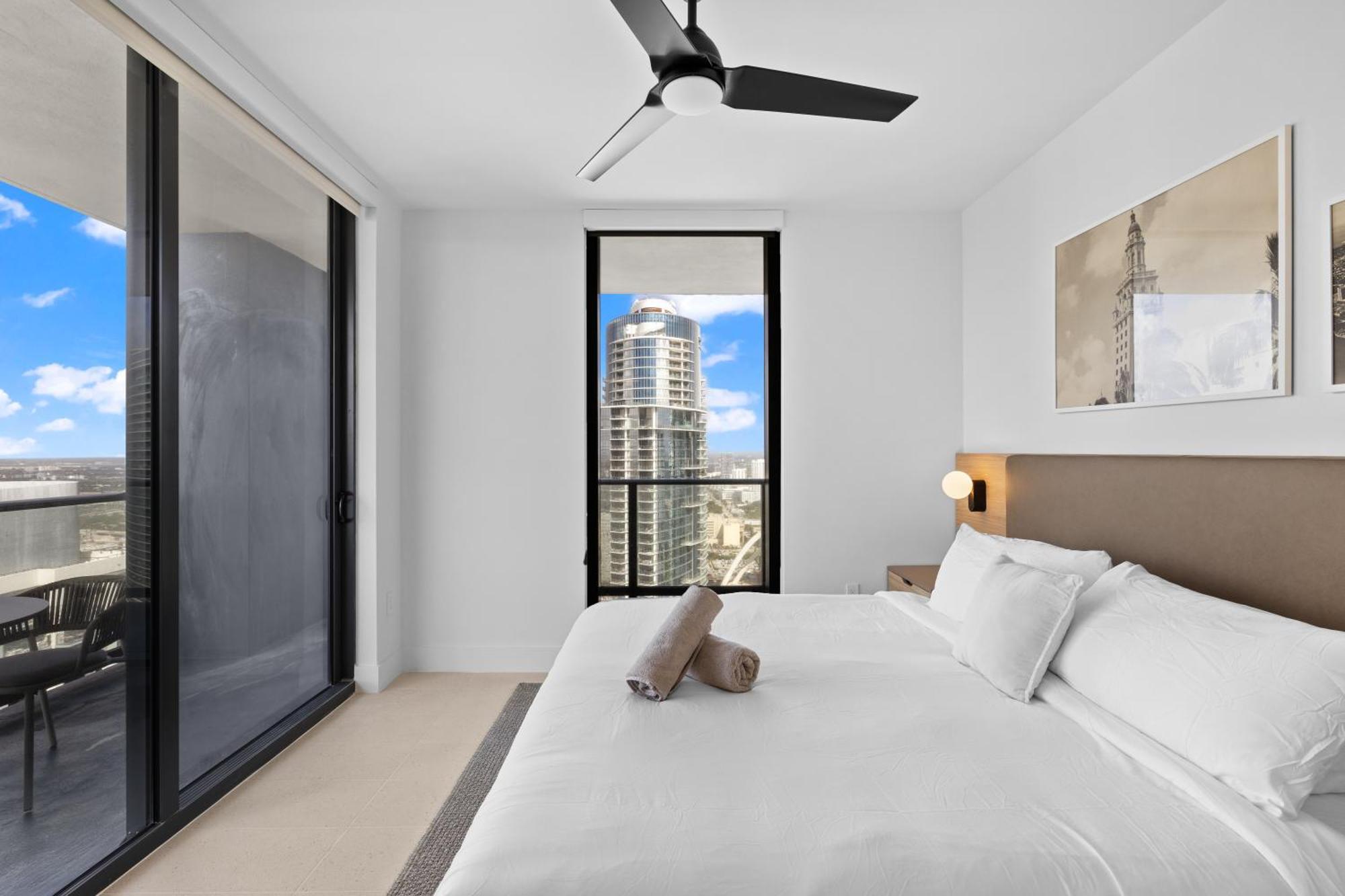 Apartment Luxury 45th-floor With Stunning Views Miami