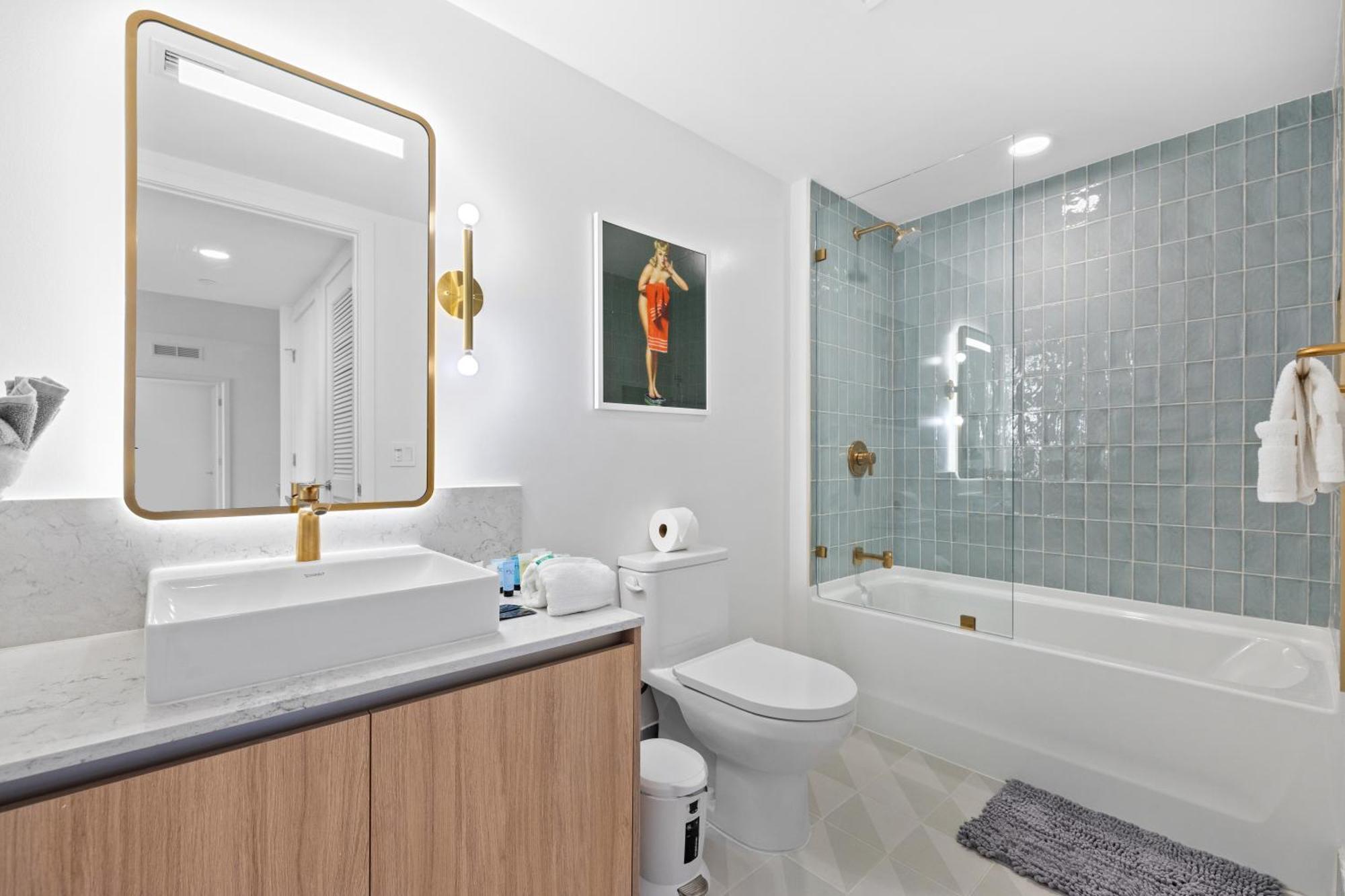 Luxury 45th-floor With Stunning Views Apartment *